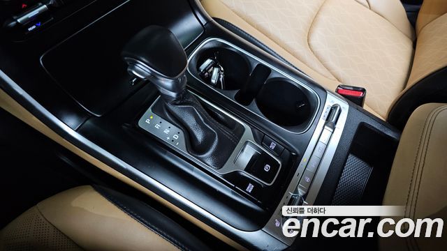 Kia Carnival (IV) Gasoline 9-Seater Prestige 2023 — фото 9