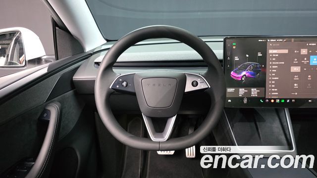 Tesla Model Y Long Range AWD 2025 — фото 13
