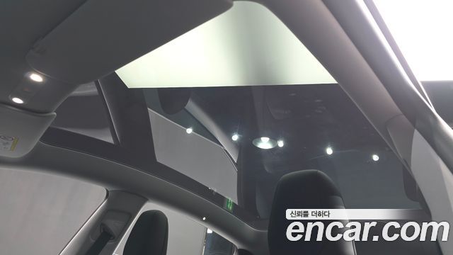 Tesla Model Y Long Range AWD 2025 — фото 19