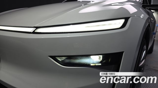 Tesla Model Y Long Range AWD 2025 — фото 22