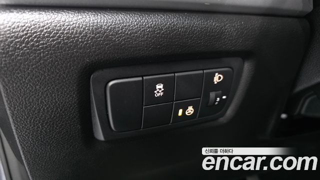 KG Mobility (SsangYong) Korando C 2.2 RX 2WD SUP 2016 — фото 18