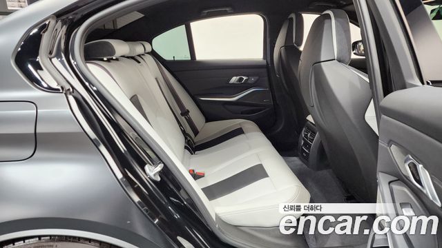 BMW M3 (G80) M3 Sedan Competition M xDrive 2025 — фото 11