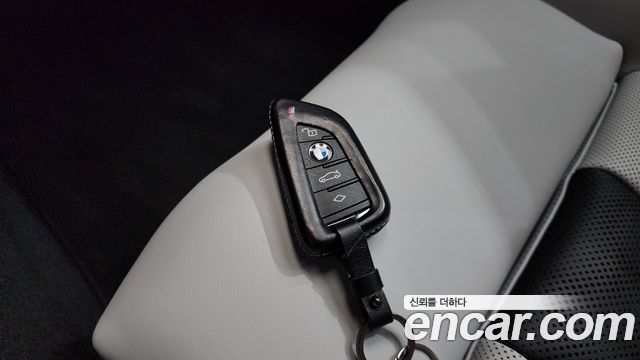 BMW M3 (G80) M3 Sedan Competition M xDrive 2025 — фото 27
