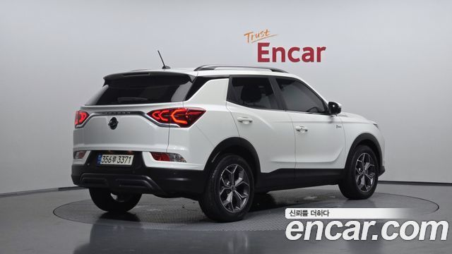 KG Mobility (SsangYong) Beautiful Korando Gasoline 1.5 4WD C5 Plus 2022 — фото 2