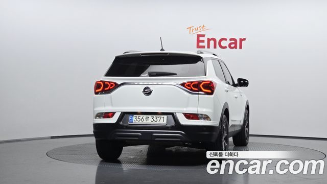 KG Mobility (SsangYong) Beautiful Korando Gasoline 1.5 4WD C5 Plus 2022 — фото 4