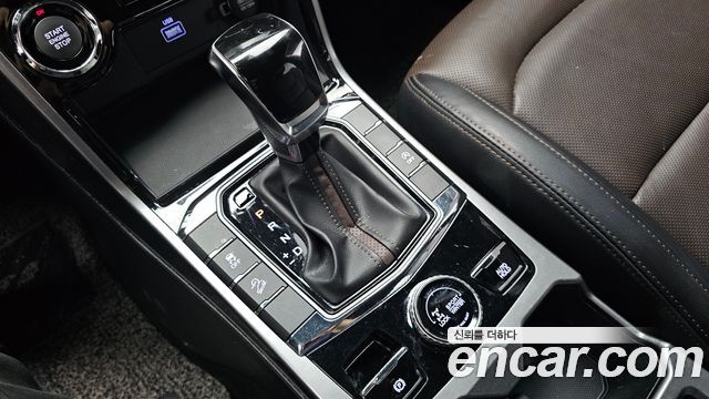 KG Mobility (SsangYong) Beautiful Korando Gasoline 1.5 4WD C5 Plus 2022 — фото 9