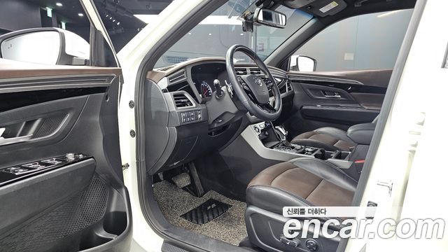 KG Mobility (SsangYong) Beautiful Korando Gasoline 1.5 4WD C5 Plus 2022 — фото 10
