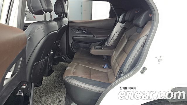 KG Mobility (SsangYong) Beautiful Korando Gasoline 1.5 4WD C5 Plus 2022 — фото 16