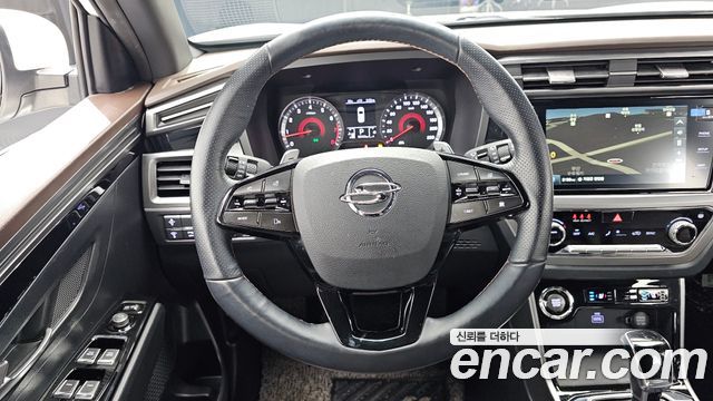 KG Mobility (SsangYong) Beautiful Korando Gasoline 1.5 4WD C5 Plus 2022 — фото 17