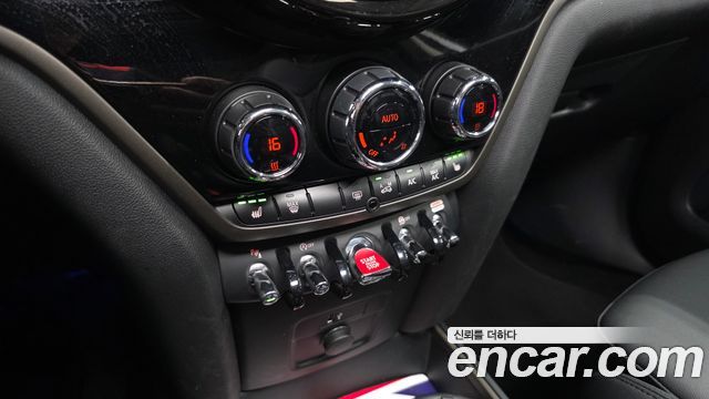 MINI Cooper Countryman Classic 2nd 2024 — фото 17