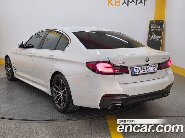 BMW 5 Series (G30) 520i M Sport 2021 — фото 2