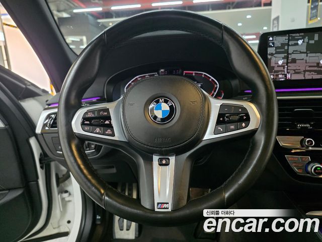 BMW 5 Series (G30) 520i M Sport 2021 — фото 16