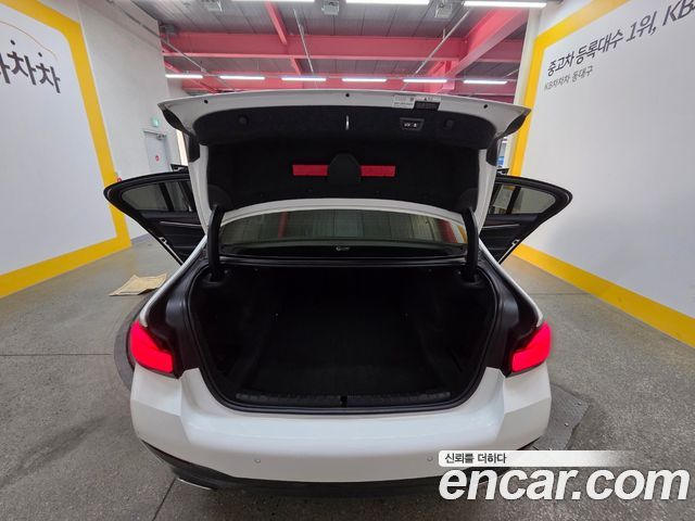 BMW 5 Series (G30) 520i M Sport 2021 — фото 19
