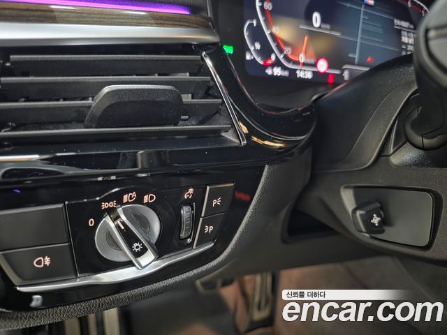 BMW 5 Series (G30) 520i M Sport 2021 — фото 20