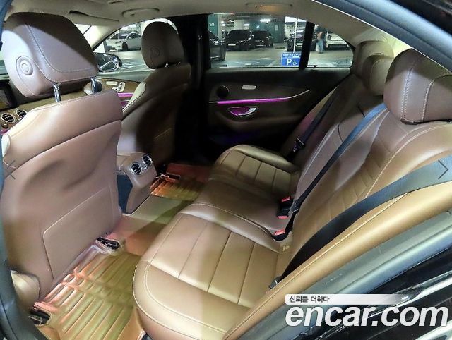 Mercedes-Benz E-Class (W213) E300 4MATIC Exclusive 2018 — фото 7