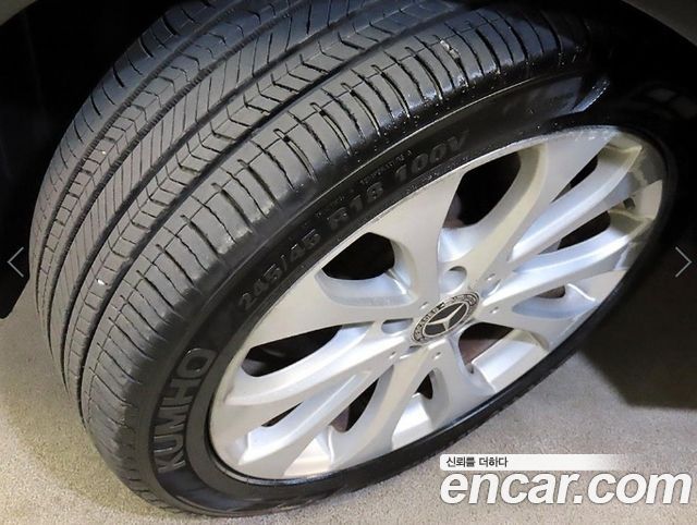 Mercedes-Benz E-Class (W213) E300 4MATIC Exclusive 2018 — фото 23