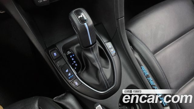 Hyundai Veloster (JS) 2.0 N 2021 — фото 9