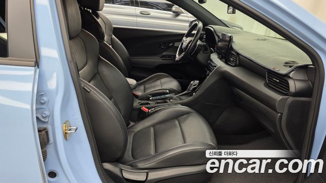 Hyundai Veloster (JS) 2.0 N 2021 — фото 11