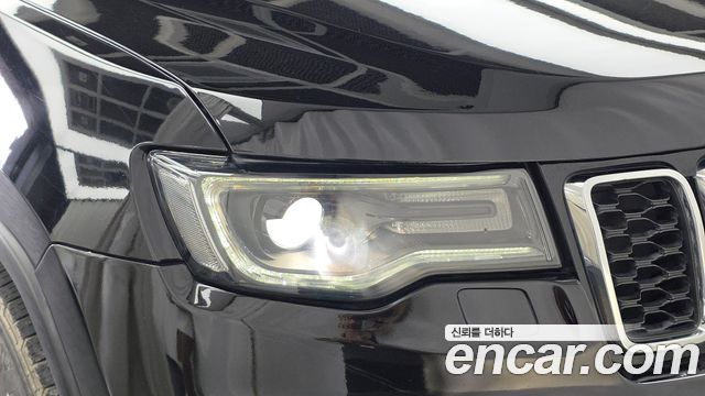 Jeep Grand Cherokee 3.0 Diesel Limited WK2 2018 — фото 3