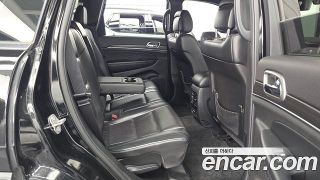 Jeep Grand Cherokee 3.0 Diesel Limited WK2 2018 — фото 16