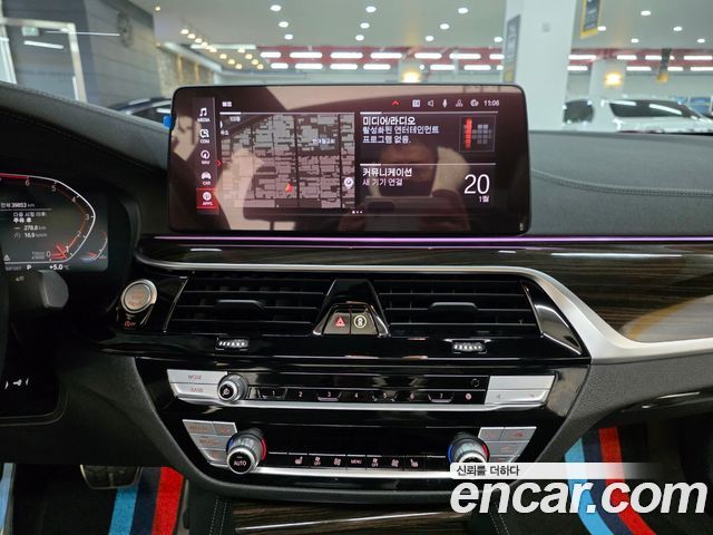 BMW 5 Series (G30) 520i M Sport 2021 — фото 23