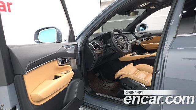 Volvo XC90 (II) B6 Ultimate Bright 2023 — фото 10