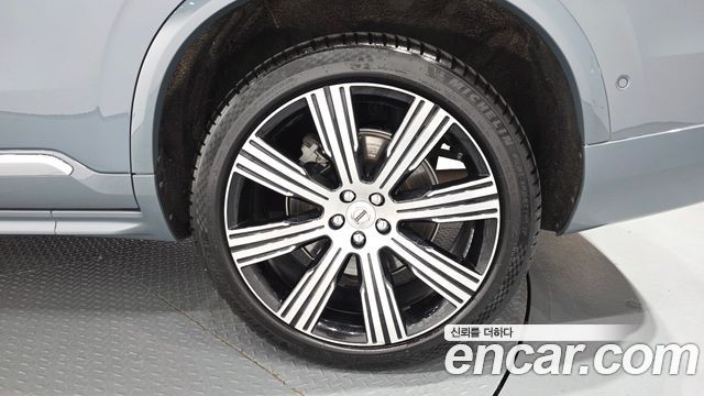 Volvo XC90 (II) B6 Ultimate Bright 2023 — фото 21