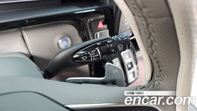 Hyundai Staria 4WD Lounge 9-Seater Limousine 2025 — фото 20