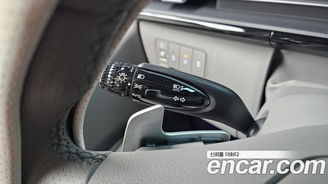 Hyundai Staria 4WD Lounge 9-Seater Limousine 2025 — фото 29
