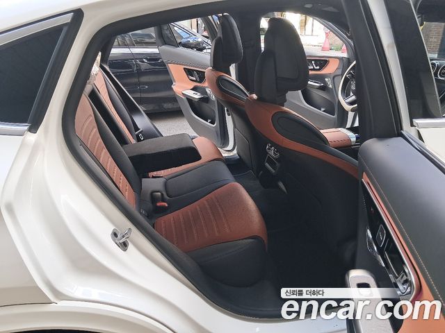 Mercedes-Benz GLC-Class (X254) GLC300 4MATIC Coupe 2024 — фото 19
