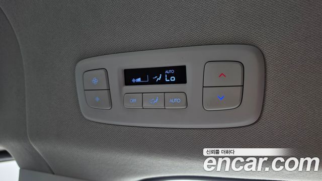 Hyundai Staria L3.5 Tourer 9-Seater Modern 2023 — фото 21