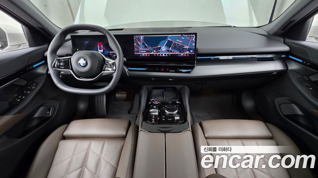 BMW 5 Series (G60) 520i 2024 — фото 7
