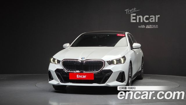 BMW 5 Series (G60) 520i Special Edition 2026 — фото 3