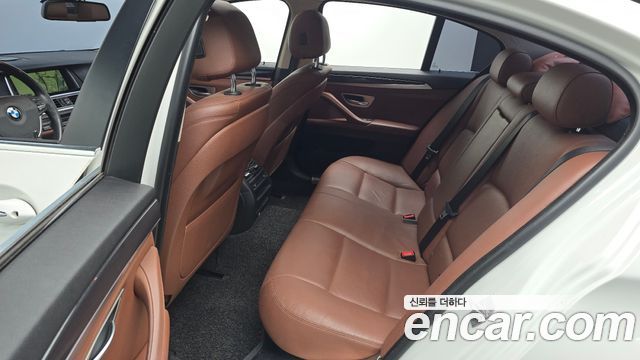 BMW 5 Series (F10) 520d xDrive 2015 — фото 12