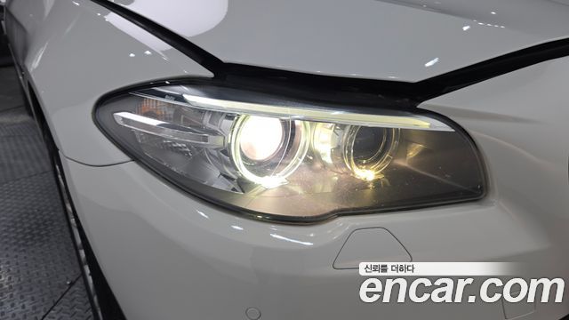 BMW 5 Series (F10) 520d xDrive 2015 — фото 22