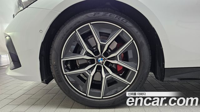 BMW 5 Series (G60) 520i Special Edition 2026 — фото 5
