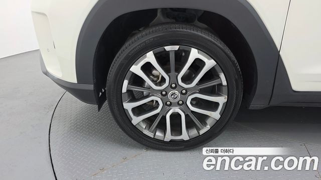 KG Mobility (SsangYong) Torres Gasoline 1.5 2WD T7 2023 — фото 5
