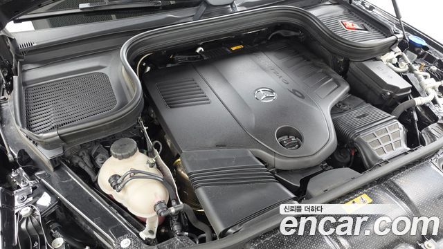Mercedes-Benz GLE-Class (W167) GLE450 4MATIC 2025 — фото 6