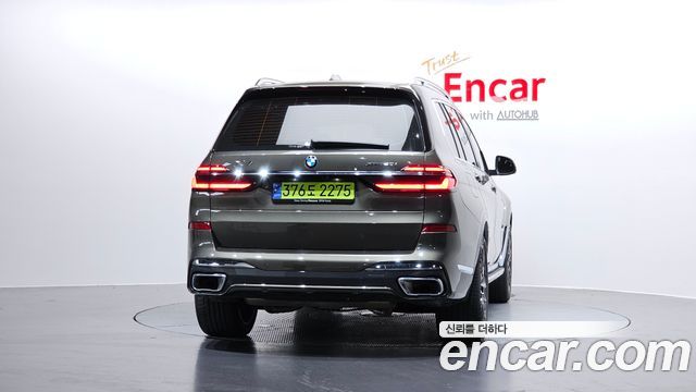BMW X7 (G07) xDrive 40i M Sport 6STR 2024 — фото 4