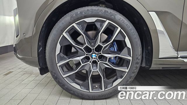 BMW X7 (G07) xDrive 40i M Sport 6STR 2024 — фото 5