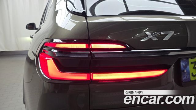 BMW X7 (G07) xDrive 40i M Sport 6STR 2024 — фото 23
