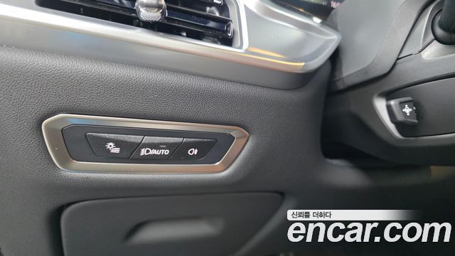BMW X7 (G07) xDrive 40i M Sport 6STR 2024 — фото 29