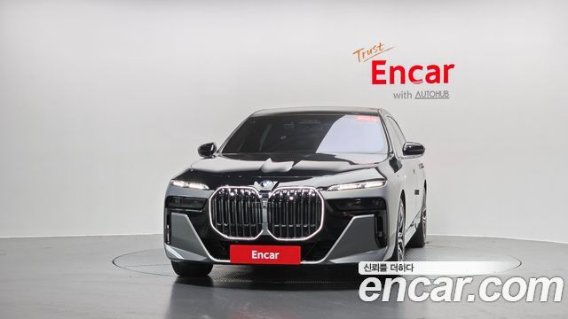BMW 7 Series (G70) 740d xDrive M Sport 2025 — фото 3