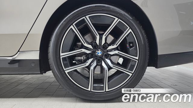 BMW 7 Series (G70) 740d xDrive M Sport 2025 — фото 21