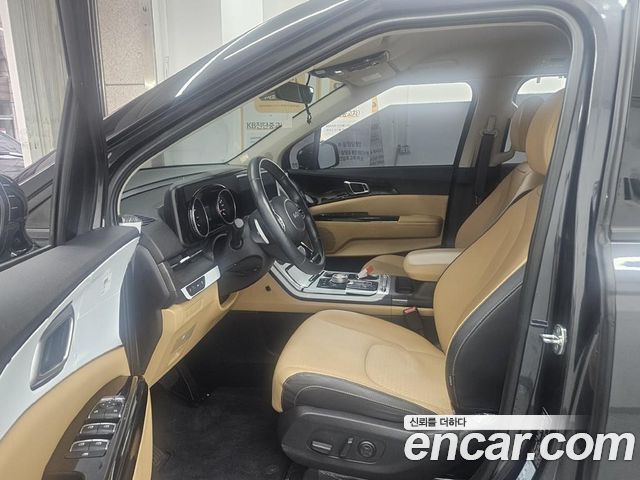 Kia Carnival (IV) Gasoline 7-Seater Noblesse 2023 — фото 4
