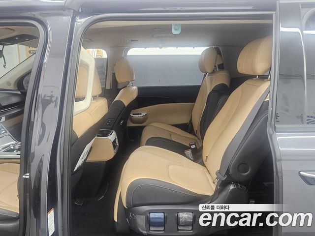 Kia Carnival (IV) Gasoline 7-Seater Noblesse 2023 — фото 5
