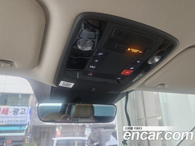 Kia Carnival (IV) Gasoline 7-Seater Noblesse 2023 — фото 10