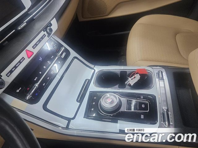 Kia Carnival (IV) Gasoline 7-Seater Noblesse 2023 — фото 18