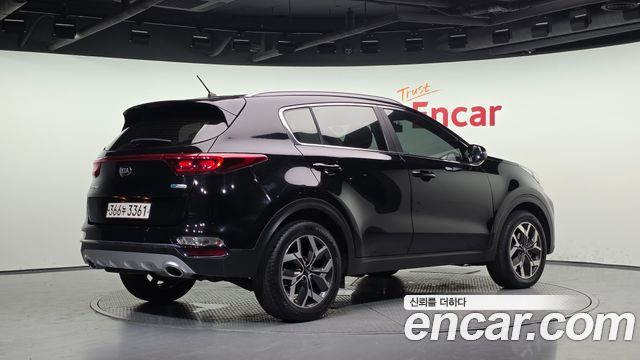 Kia Sportage The Bold Diesel 1.6 2WD Prestige 2019 — фото 2