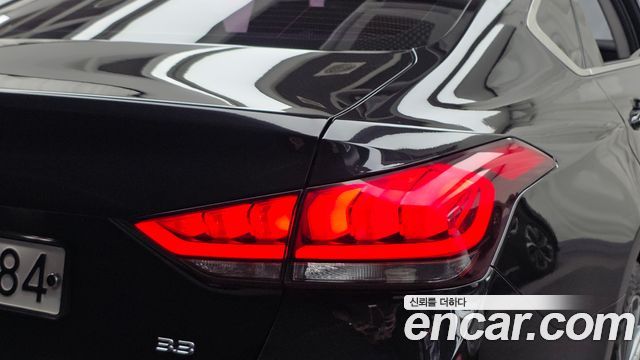 Genesis G80 3.3 GDI Luxury 2018 — фото 23